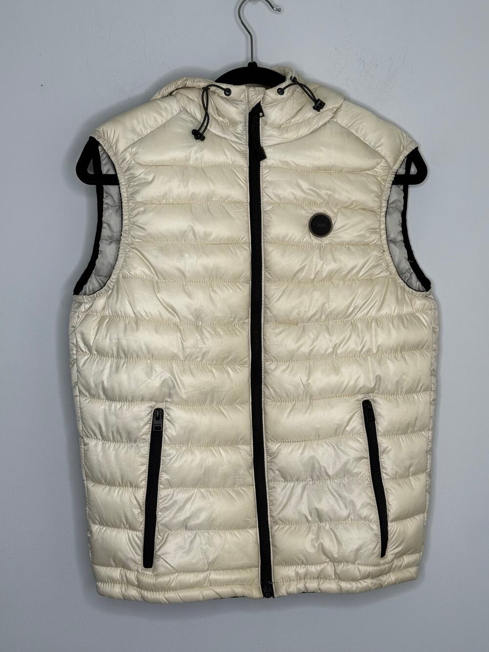 Bershka Off-White Cream Puffer Full-Zip Winter Jacket Vest Size S